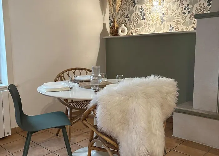 La P'tite Maison De Cerisel Avec Piscine Privée Casa vacanze *